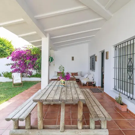 Casa Amelia Holiday home Los Canos De Meca